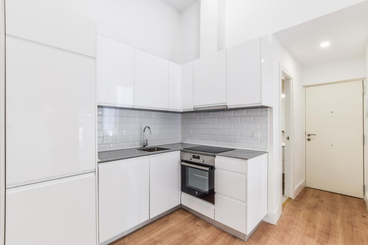 Apartamentos Reformados En Vallecas Madrid Bagian luar foto