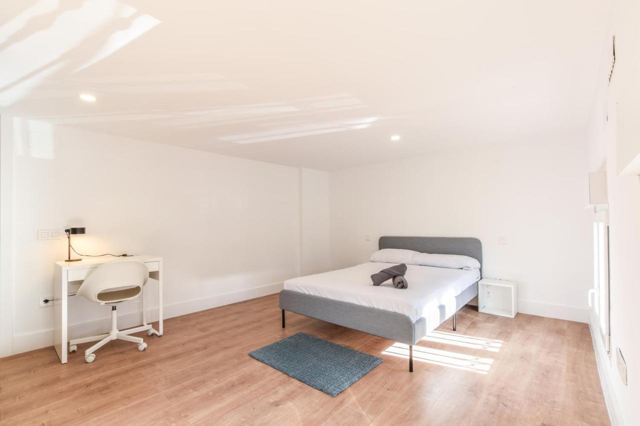 Apartamentos Reformados En Vallecas Madrid Bagian luar foto
