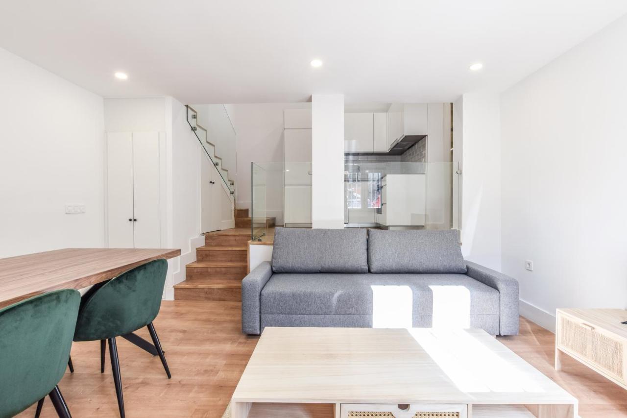 Apartamentos Reformados En Vallecas Madrid Bagian luar foto