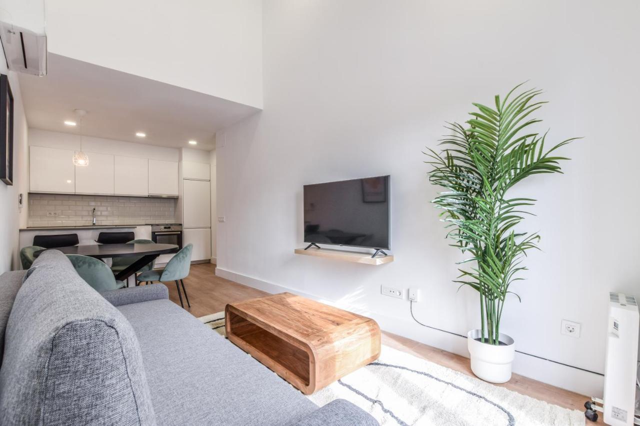 Apartamentos Reformados En Vallecas Madrid Bagian luar foto