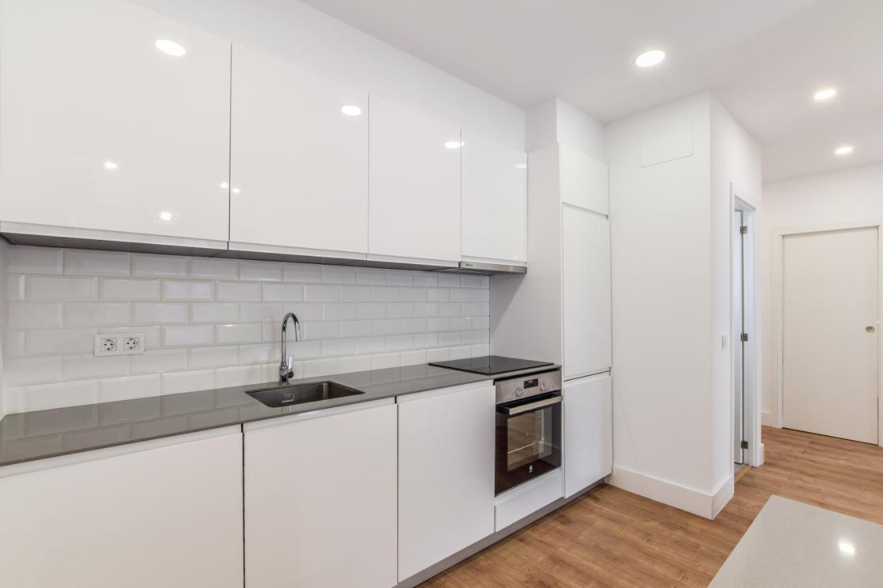 Apartamentos Reformados En Vallecas Madrid Bagian luar foto
